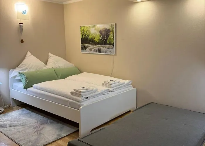 Oase, House Floor, Fitness, Garden, Jacuzzi, Close To Subway U1 Viena
